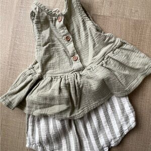 Sage green summer set